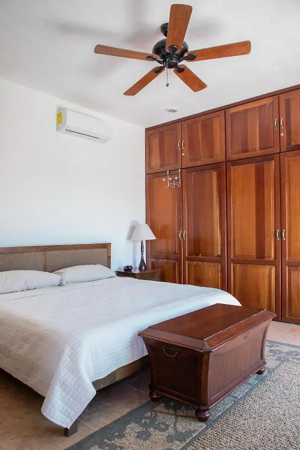 Villa Casa Privada Con Alberca Grande Chetumal México
