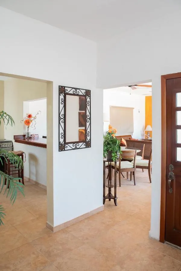Villa Casa Privada Con Alberca Grande Chetumal 0*,  México